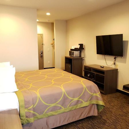 Hotel Super 8 By Wyndham St. Louis North Zewnętrze zdjęcie