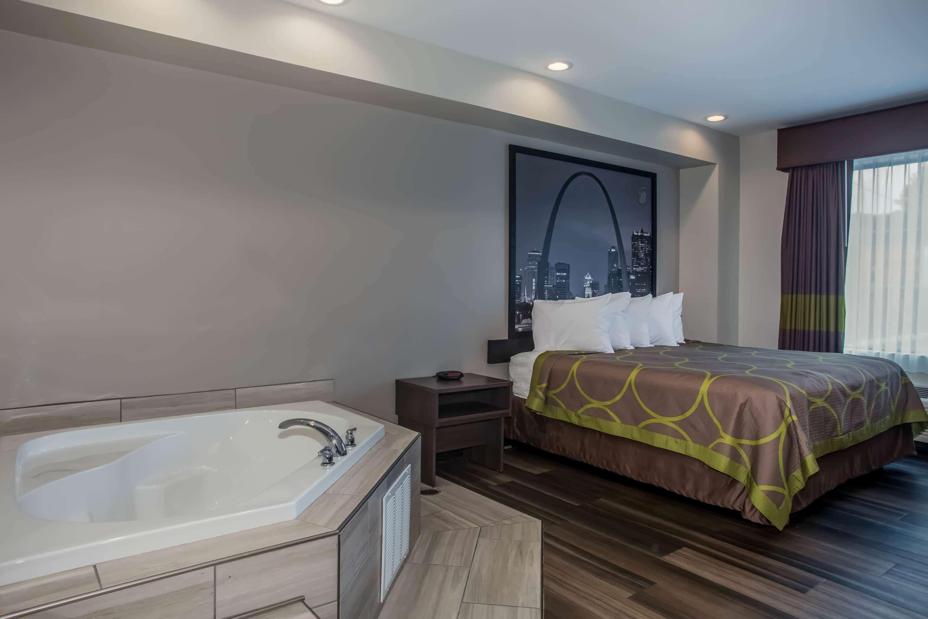 Hotel Super 8 By Wyndham St. Louis North Zewnętrze zdjęcie