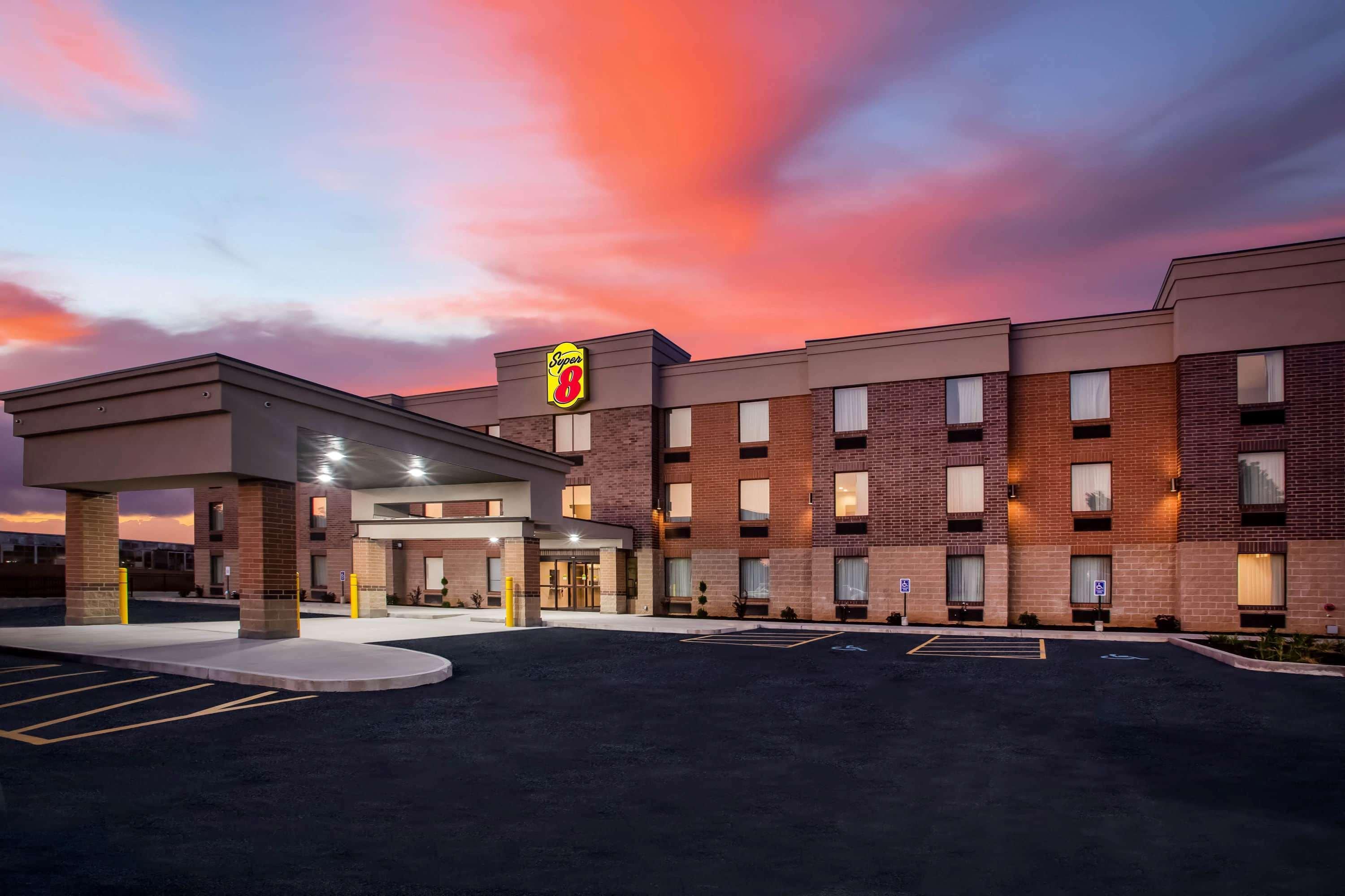 Hotel Super 8 By Wyndham St. Louis North Zewnętrze zdjęcie