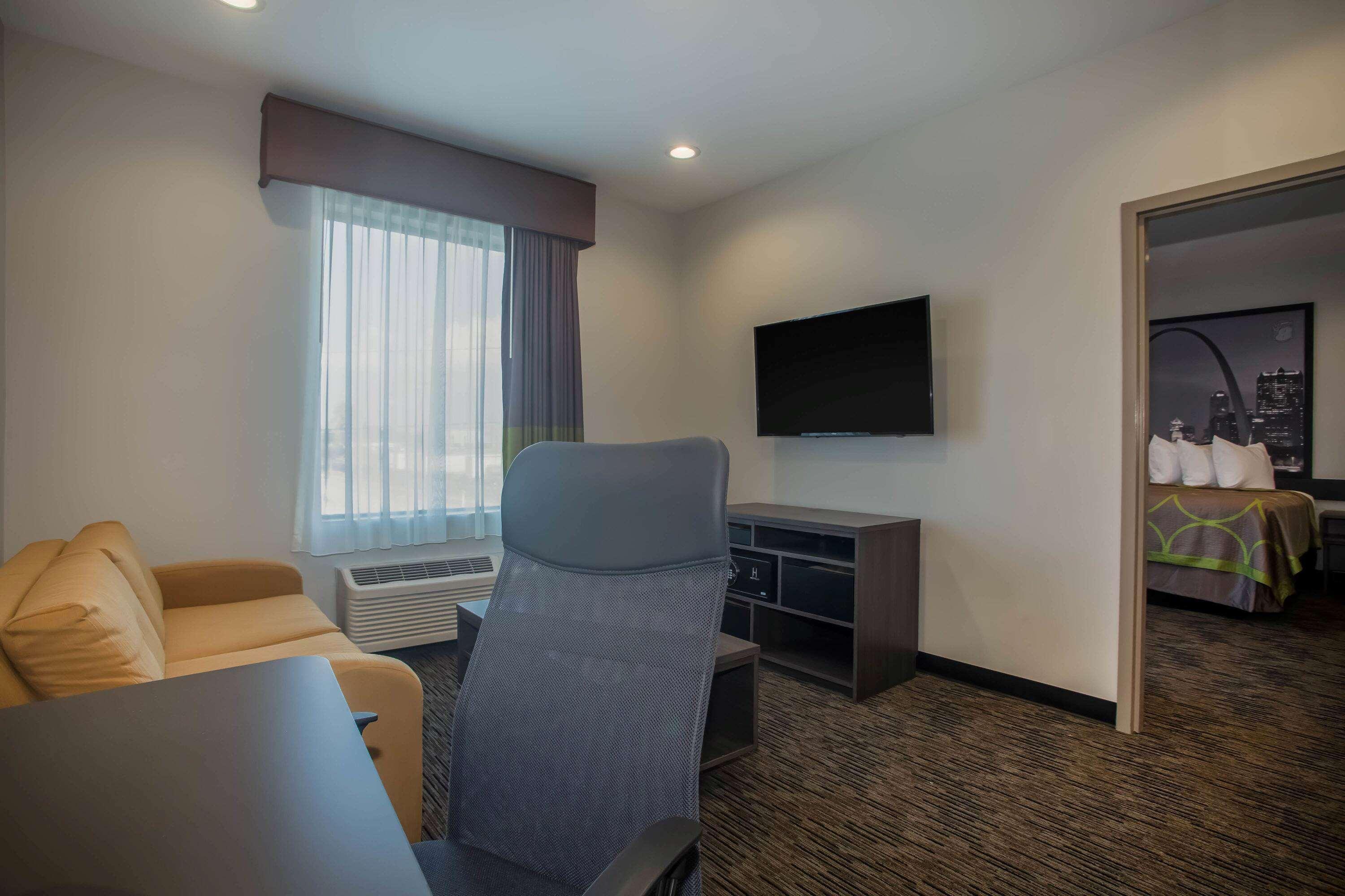 Hotel Super 8 By Wyndham St. Louis North Zewnętrze zdjęcie