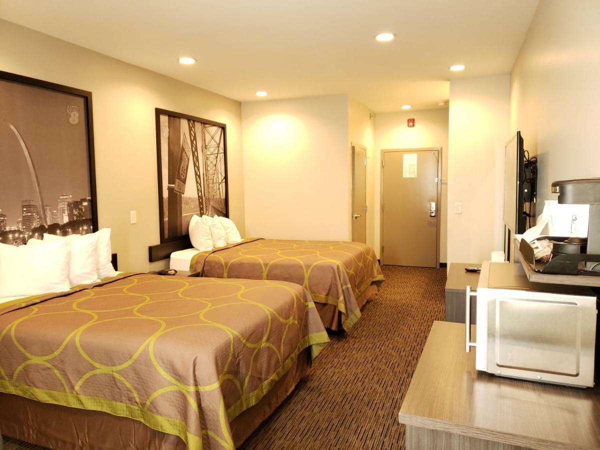 Hotel Super 8 By Wyndham St. Louis North Zewnętrze zdjęcie
