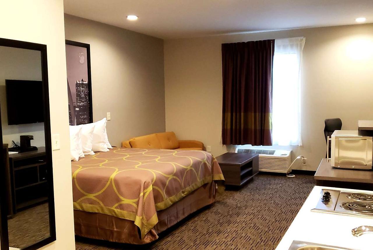 Hotel Super 8 By Wyndham St. Louis North Zewnętrze zdjęcie